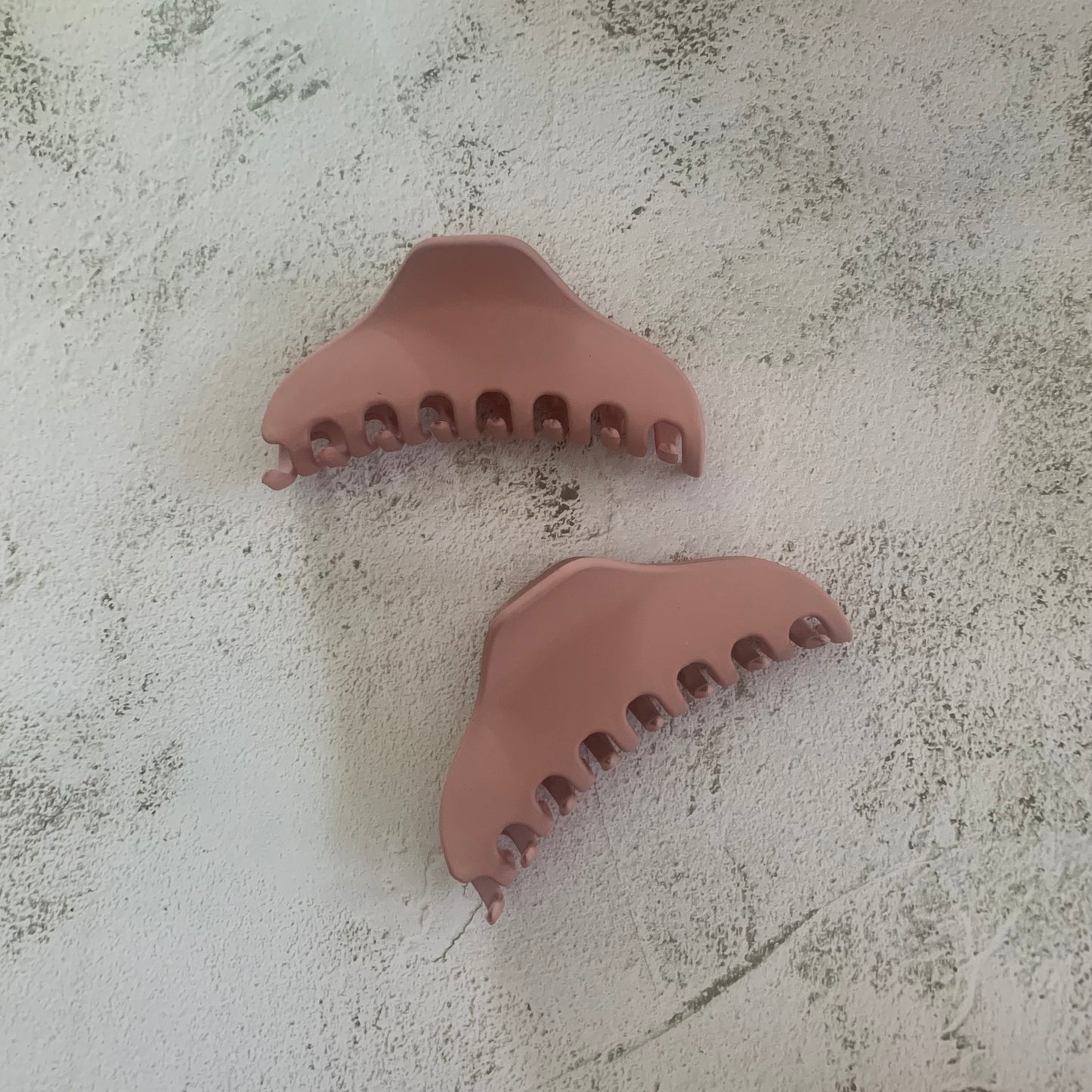 Large Curvy Hair Clips Blush